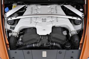 Aston Martin V12 Vantage 2009 года  (UK)